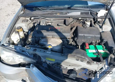 2005 Toyota Camry Le z USA, uszkodzony, nr VIN 4T1BE30K45U410017